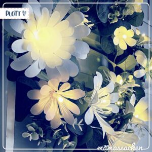 mamassachen - blumenwiese Lichterkette Blumen bluten